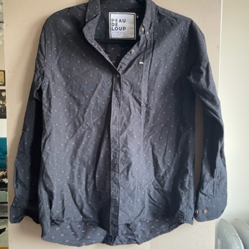 Peau De Loup Black Long Sleeve Button Up